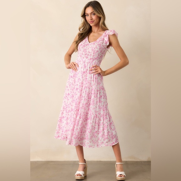 Brand new with tags. Stunning feminine Floral Midi Dress size M - Picture 3 of 6